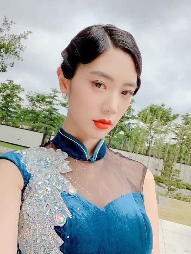 天鹅芭热门9